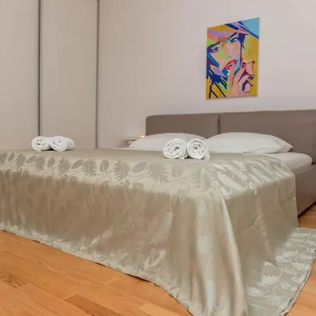 Holiday In With Seaview Terrace Air Condition Wifi * Novi Vinodolski